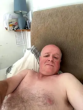 Snapshot of locallad88 chatting on September 11, 2025, 3:56 pm locallad88 online show from September 11, 2025, 3:56 pm