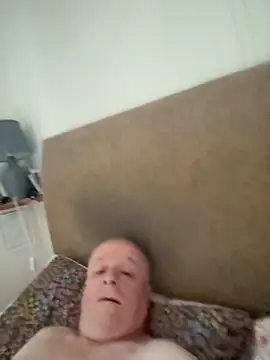 Snapshot of locallad88 chatting on September 30, 2025, 6:52 am locallad88 online show from September 30, 2025, 6:52 am