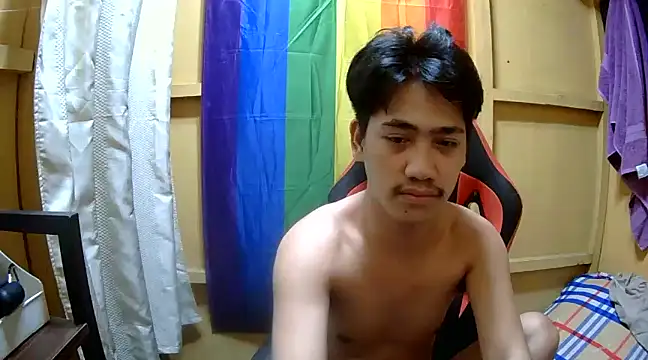 Snapshot of gaysucker6969 chatting on January 26, 2025, 10:23 am gaysucker6969 online show from January 26, 2025, 10:23 am