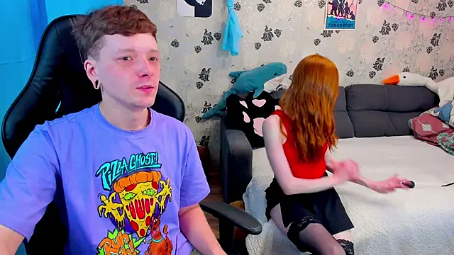 Snapshot of lakmsrrrmrrr chatting on March 22, 2025, 9:24 am lakmsrrrmrrr online show from March 22, 2025, 9:24 am