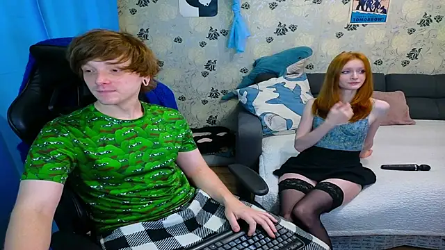 Snapshot of lakmsrrrmrrr chatting on November 2, 2025, 10:09 am lakmsrrrmrrr online show from November 2, 2025, 10:09 am