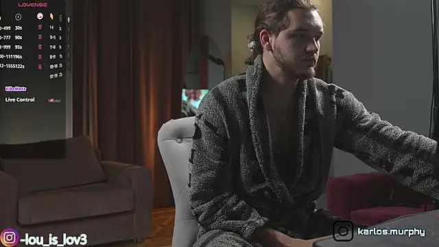 Snapshot of Louis_Karlos chatting on November 16, 2025, 3:55 am Louis Karlos online show from November 16, 2025, 3:55 am