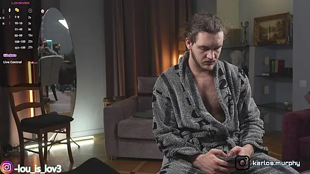 Snapshot of Louis_Karlos chatting on November 25, 2025, 4:46 am Louis Karlos online show from November 25, 2025, 4:46 am