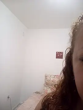 Snapshot of CASADASIGILO2 chatting on February 24, 2026, 2:56 am CASADASIGILO2 online show from February 24, 2026, 2:56 am