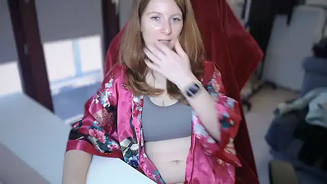 Snapshot of Exotic-Desire chatting on January 8, 2026, 8:31 am Exotic-Desire online show from January 8, 2026, 8:31 am