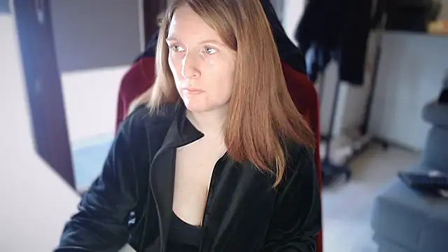 Snapshot of Exotic-Desire chatting on February 9, 2026, 8:45 am Exotic-Desire online show from February 9, 2026, 8:45 am