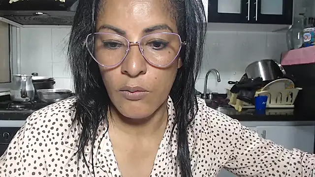 Snapshot of kateleyagrey chatting on June 3, 2026, 10:03 pm kateleyagrey online show from June 3, 2026, 10:03 pm