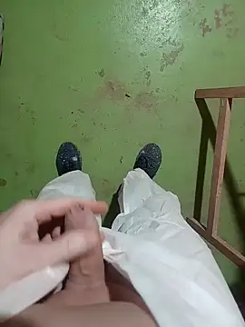 Snapshot of GeilerSchweizer chatting on December 18, 2025, 10:52 am GeilerSchweizer online show from December 18, 2025, 10:52 am