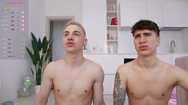 Evan  White  online show from February 12, 2025, 7:34 am