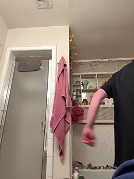 Snapshot of ClumsyLink chatting on February 12, 2026, 9:53 am ClumsyLink online show from February 12, 2026, 9:53 am