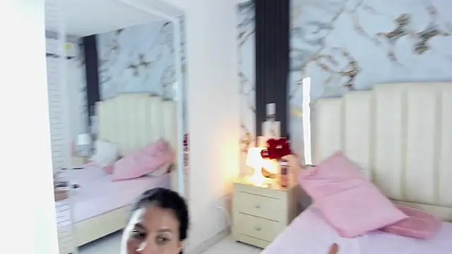 lulumars online show from March 11, 2025, 10:51 am