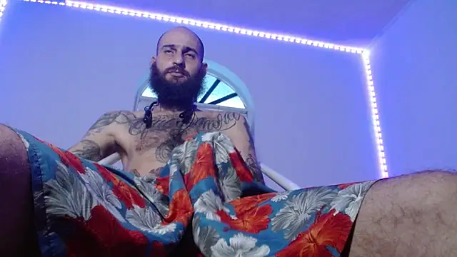 Tatted21xxx online show from November 25, 2025, 8:42 pm