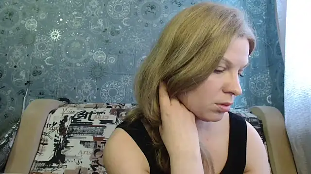 BlondeFox online show from April 10, 2026, 3:24 am