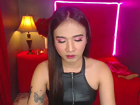 ErinSmith7inches TS online show from February 9, 2026, 1:25 am