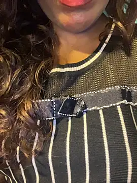 Indian-Squirt online show from March 16, 2026, 5:48 pm