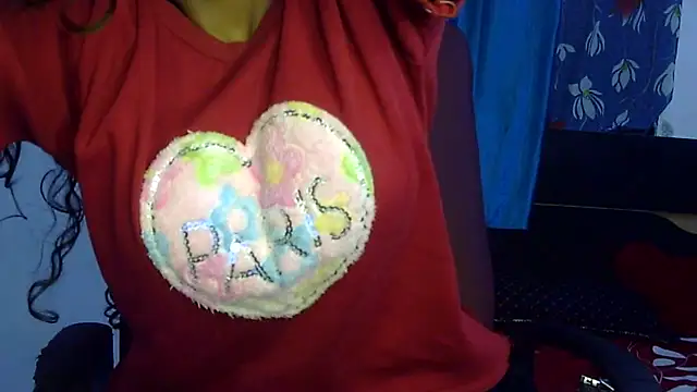 Indian-Squirt online show from November 2, 2025, 3:06 pm