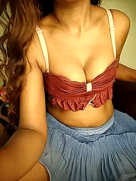 Snapshot of Indian-Squirt chatting on March 18, 2025, 7:01 am Indian-Squirt online show from March 18, 2025, 7:01 am