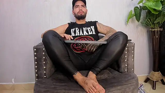 matteosantos online show from March 19, 2025, 2:46 pm