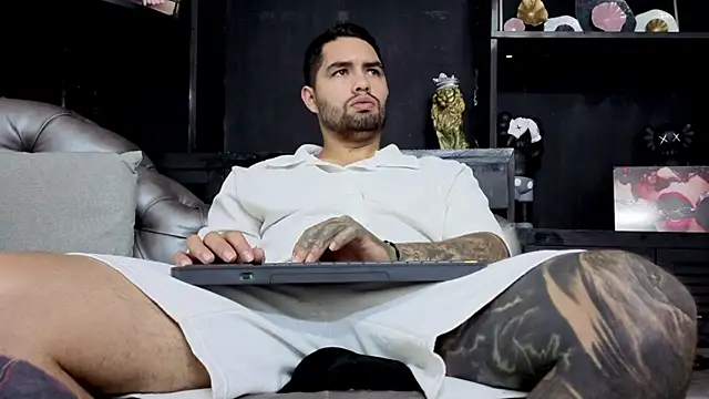 matteosantos online show from November 2, 2025, 11:37 am