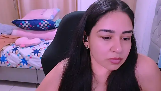  anastasia online show from April 14, 2026, 6:57 pm