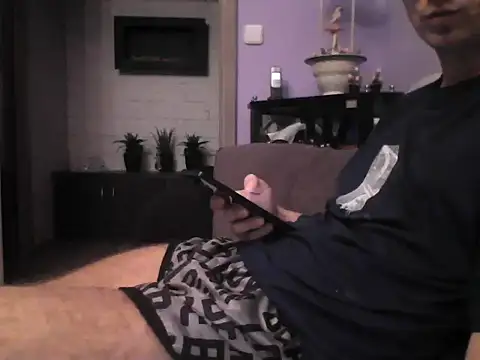 Snapshot of mikpeta chatting on August 1, 2026, 9:02 pm mikpeta online show from August 1, 2026, 9:02 pm