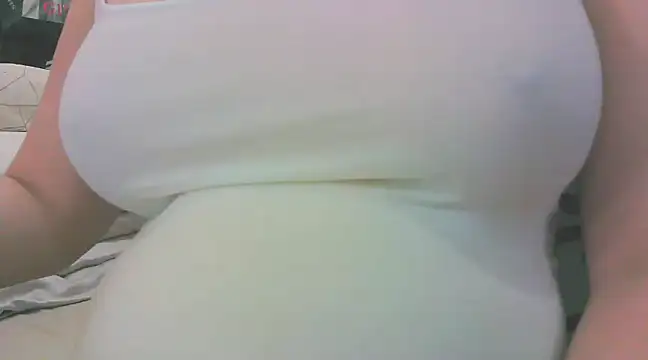 Snapshot of keepmepregnantT chatting on March 2, 2025, 12:14 pm keepmepregnantT online show from March 2, 2025, 12:14 pm