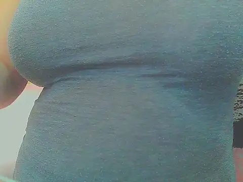 Snapshot of keepmepregnantT chatting on January 17, 2026, 10:30 am keepmepregnantT online show from January 17, 2026, 10:30 am