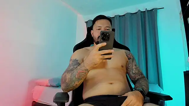 Pierre Vidal online show from March 9, 2026, 1:09 am