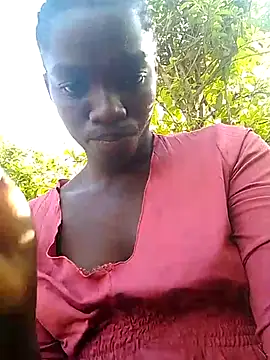 Snapshot of shape30 chatting on January 13, 2025, 1:49 pm shape30 online show from January 13, 2025, 1:49 pm