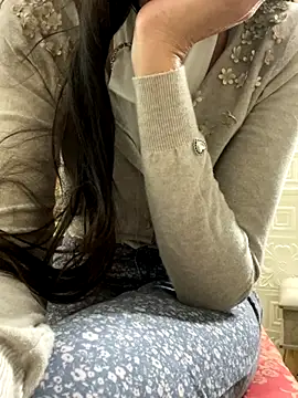 SHARONRodrig online show from October 30, 2025, 9:33 pm