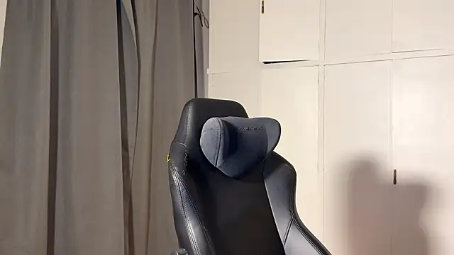 SasukeUhchiaa online show from February 11, 2026, 5:07 am