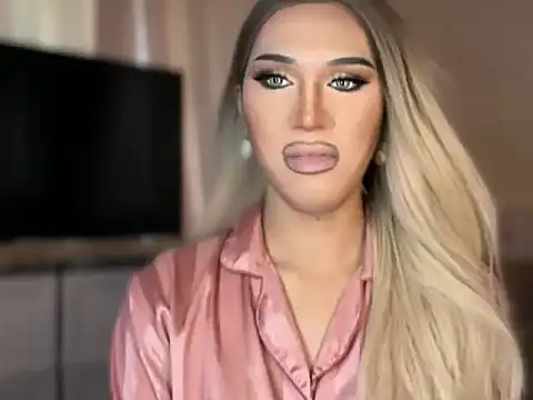 Ts glamxxxx online show from March 19, 2026, 2:33 am