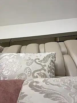 Snapshot of ALISSON_FOXXX1 chatting on December 4, 2025, 11:59 pm ALISSON FOXXX1 online show from December 4, 2025, 11:59 pm