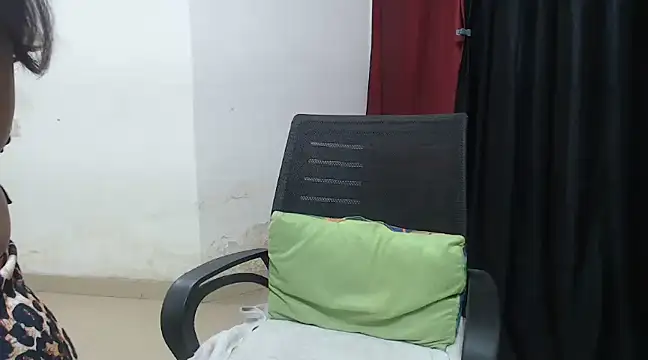 Snapshot of sexy_vani1 chatting on March 18, 2025, 8:59 pm sexy vani1 online show from March 18, 2025, 8:59 pm