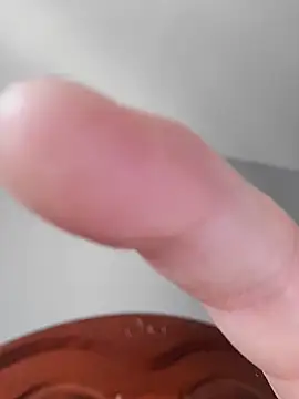 Snapshot of rem4001@xh chatting on February 10, 2025, 1:55 pm rem4001xh online show from February 10, 2025, 1:55 pm