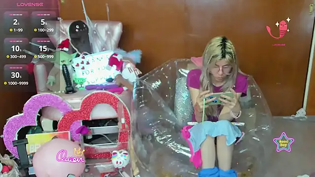 Skinygirl online show from January 7, 2026, 6:57 pm