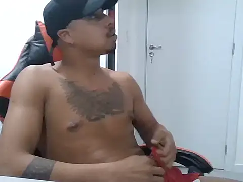 Snapshot of Juninho10c chatting on November 12, 2025, 1:21 am Juninho10c online show from November 12, 2025, 1:21 am