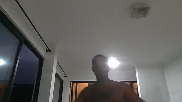 Snapshot of Juninho10c chatting on December 3, 2025, 10:20 pm Juninho10c online show from December 3, 2025, 10:20 pm