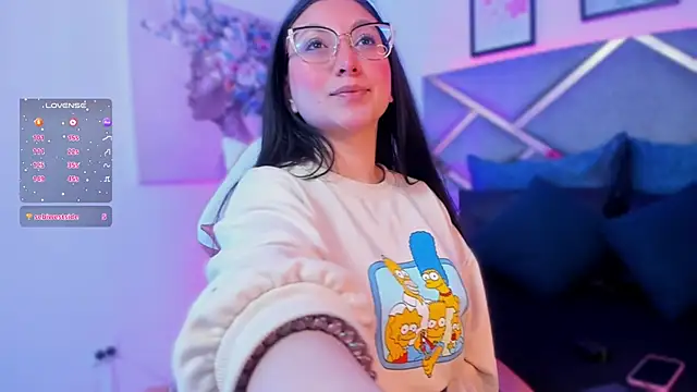 Snapshot of lucy_neil chatting on October 11, 2025, 2:34 am lucy neil online show from October 11, 2025, 2:34 am