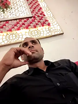 Maneeshpoppy online show from February 7, 2026, 11:40 am