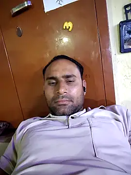 Maneeshpoppy online show from April 4, 2026, 2:12 pm