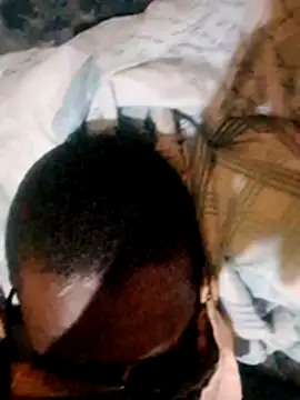 Snapshot of LULE37587001 chatting on December 15, 2025, 10:59 pm LULE37587001 online show from December 15, 2025, 10:59 pm