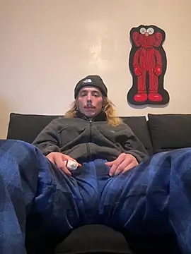 Snapshot of trippyski chatting on December 30, 2024, 3:03 am trippyski online show from December 30, 2024, 3:03 am