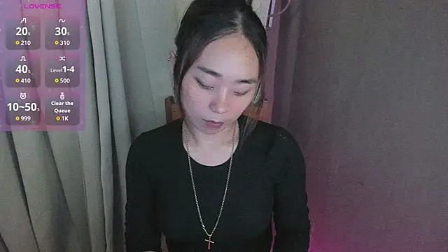 MissAyaCollins online show from November 9, 2025, 5:44 am