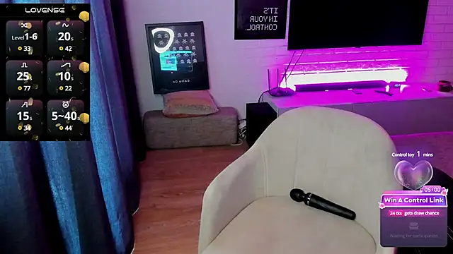 Snapshot of easy_heesey chatting on February 26, 2025, 2:08 am easy heesey online show from February 26, 2025, 2:08 am