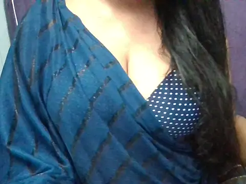 Snapshot of Roopshikha39 chatting on May 22, 2026, 7:12 pm Roopshikha39 online show from May 22, 2026, 7:12 pm
