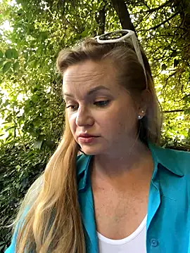 Snapshot of Lady__Maria chatting on October 18, 2025, 11:23 am Lady Maria online show from October 18, 2025, 11:23 am