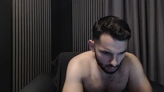 Antoniodiamond online show from September 27, 2025, 7:31 pm