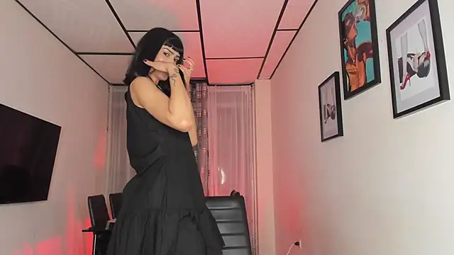 Snapshot of thebestass19 chatting on November 29, 2025, 4:34 am thebestass19 online show from November 29, 2025, 4:34 am