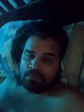 aksxi1 online show from September 24, 2025, 5:58 am